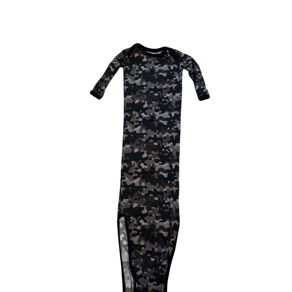 Remi‎ & Friends Grey Camo Bamboo Knotted Baby Gown Newborn (B6)